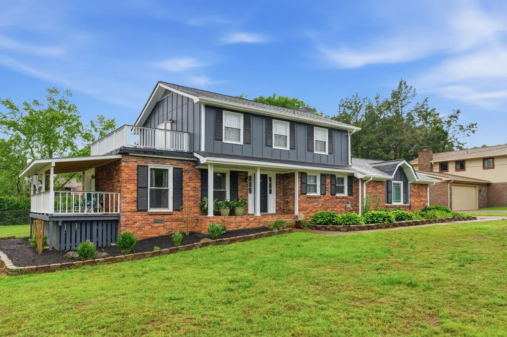 3744 Anderson Road Nashville TN 37217