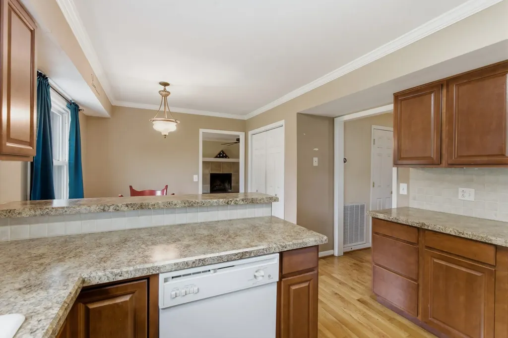 3744 Anderson Road Nashville TN 37217