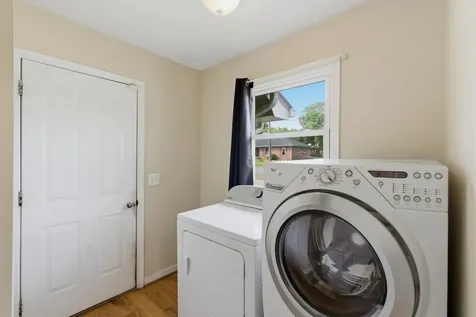 3744 Anderson Road Nashville TN 37217