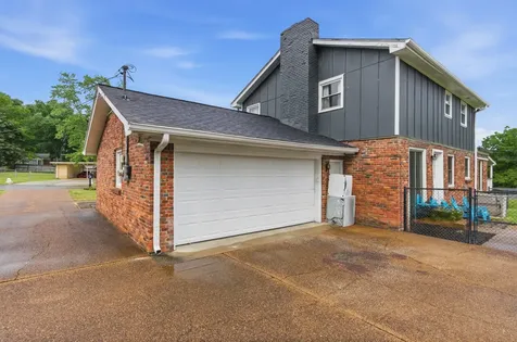 3744 Anderson Road Nashville TN 37217