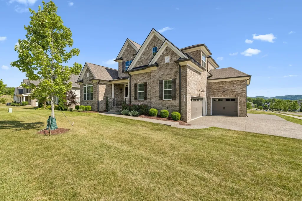 1429 Trumpet Lily Place Nolensville TN 37135