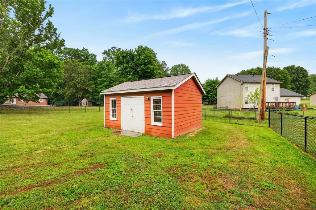 234 Paddock Road Clarksville TN 37043