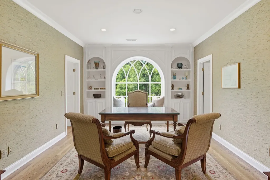55 Annandale Nashville TN 37215