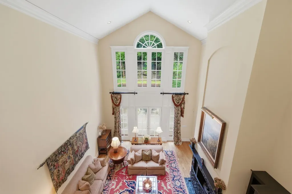 55 Annandale Nashville TN 37215
