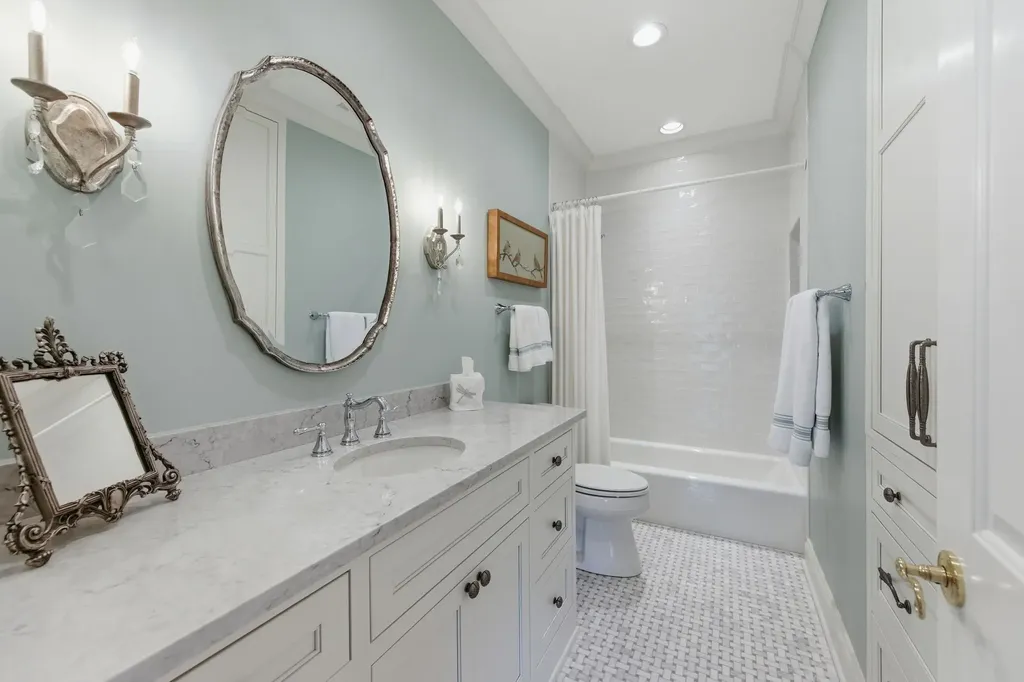 55 Annandale Nashville TN 37215