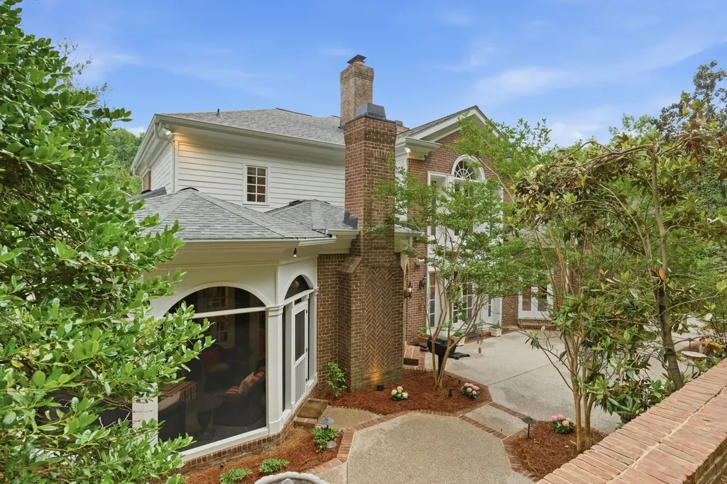 55 Annandale Nashville TN 37215