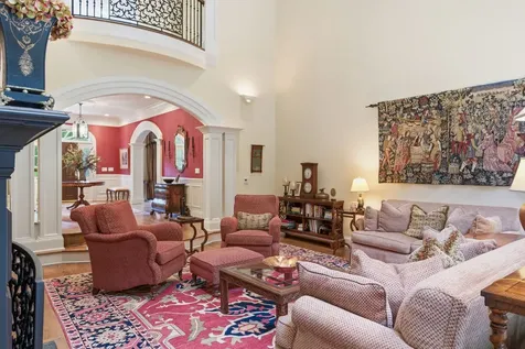 55 Annandale Nashville TN 37215