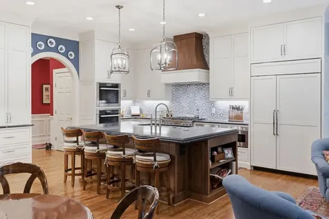 55 Annandale Nashville TN 37215