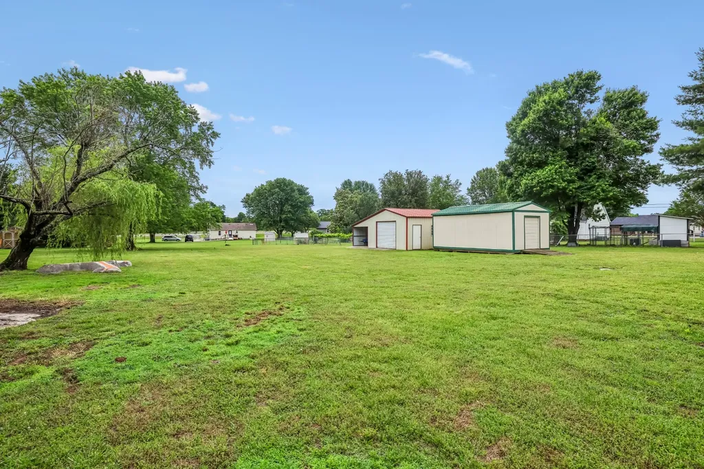 2504 Sundance Court Christiana TN 37037