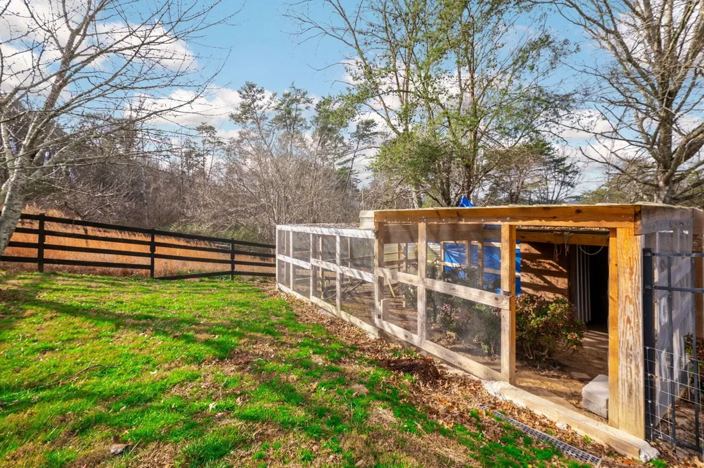 320 Crestview Lane Dayton TN 37321