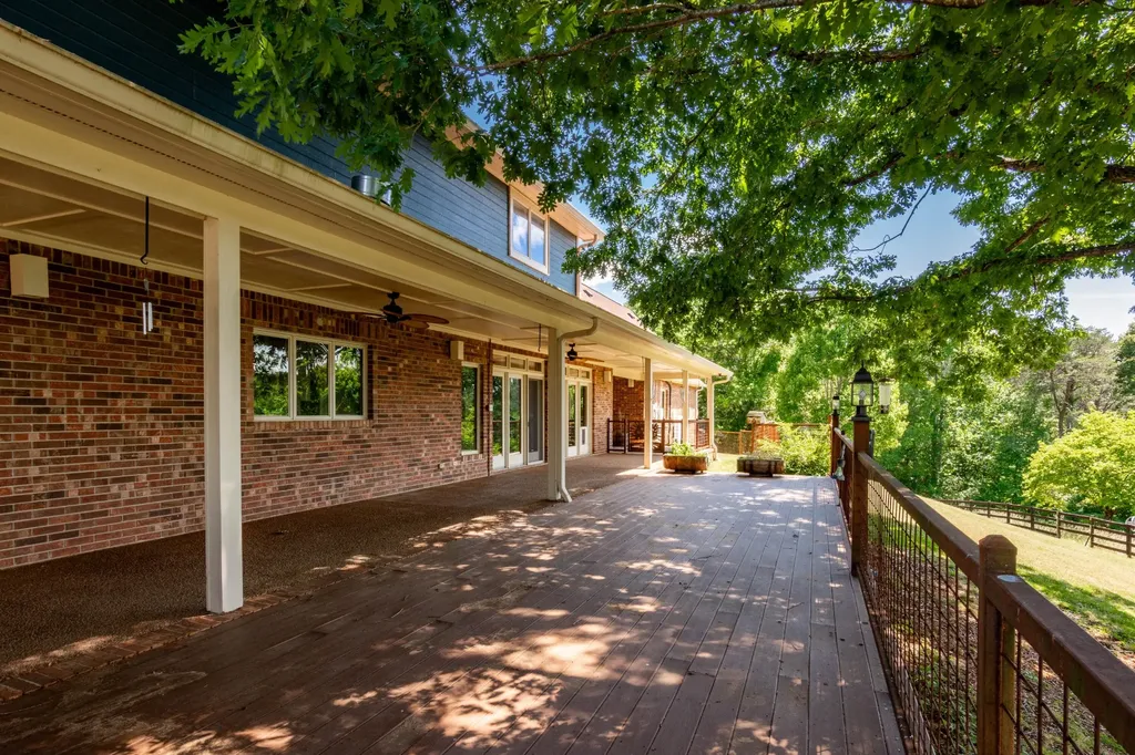 320 Crestview Lane Dayton TN 37321