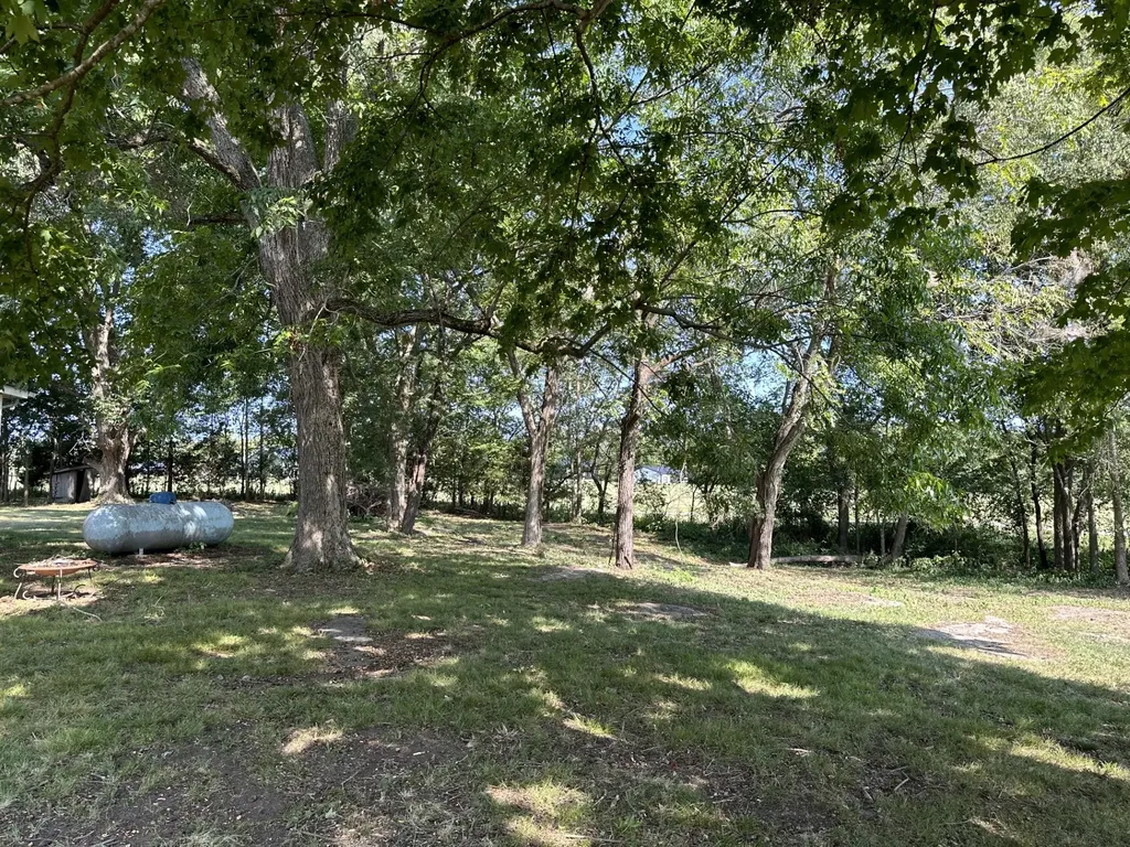1694 Verona Caney Road Lewisburg TN 37091