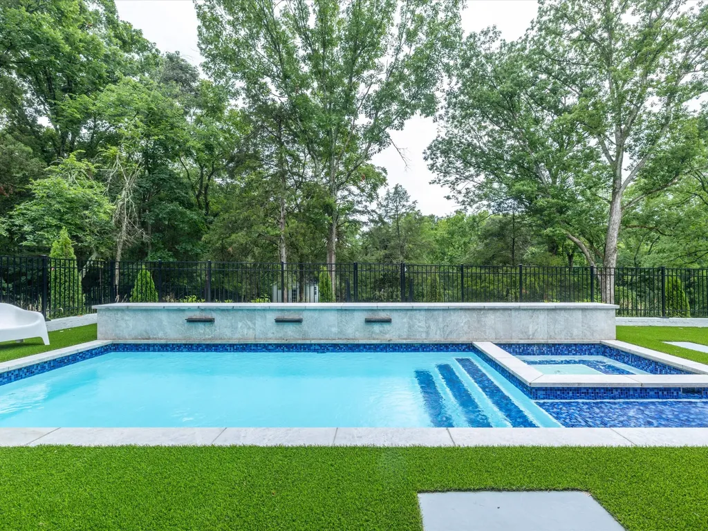 1019 Davidson Road Nashville TN 37205