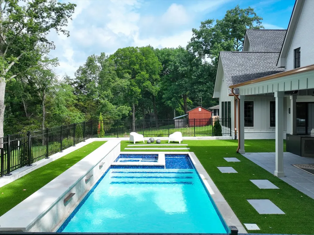 1019 Davidson Road Nashville TN 37205