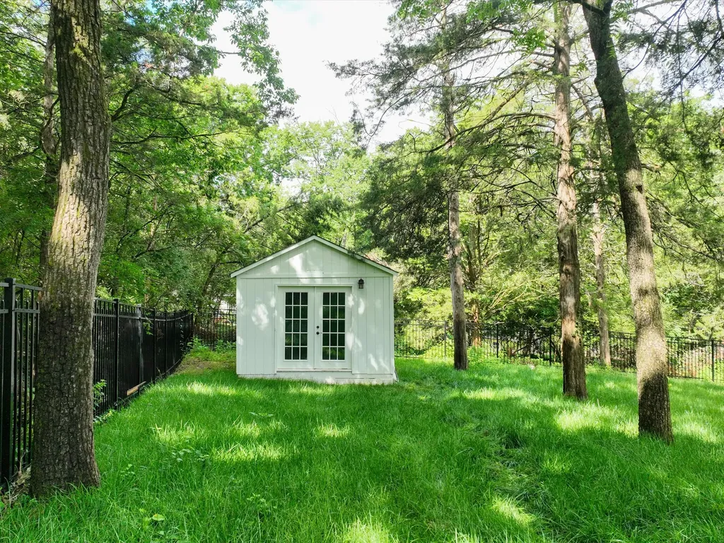 1019 Davidson Road Nashville TN 37205