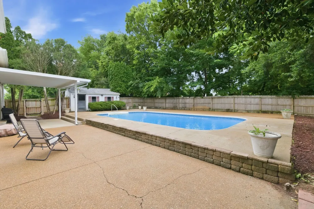 615 Vaughans Gap Road Spring Hill TN 37174