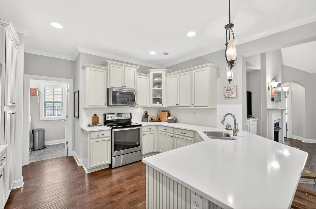 179 Village Circle Lebanon TN 37087