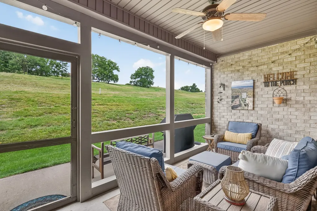 179 Village Circle Lebanon TN 37087