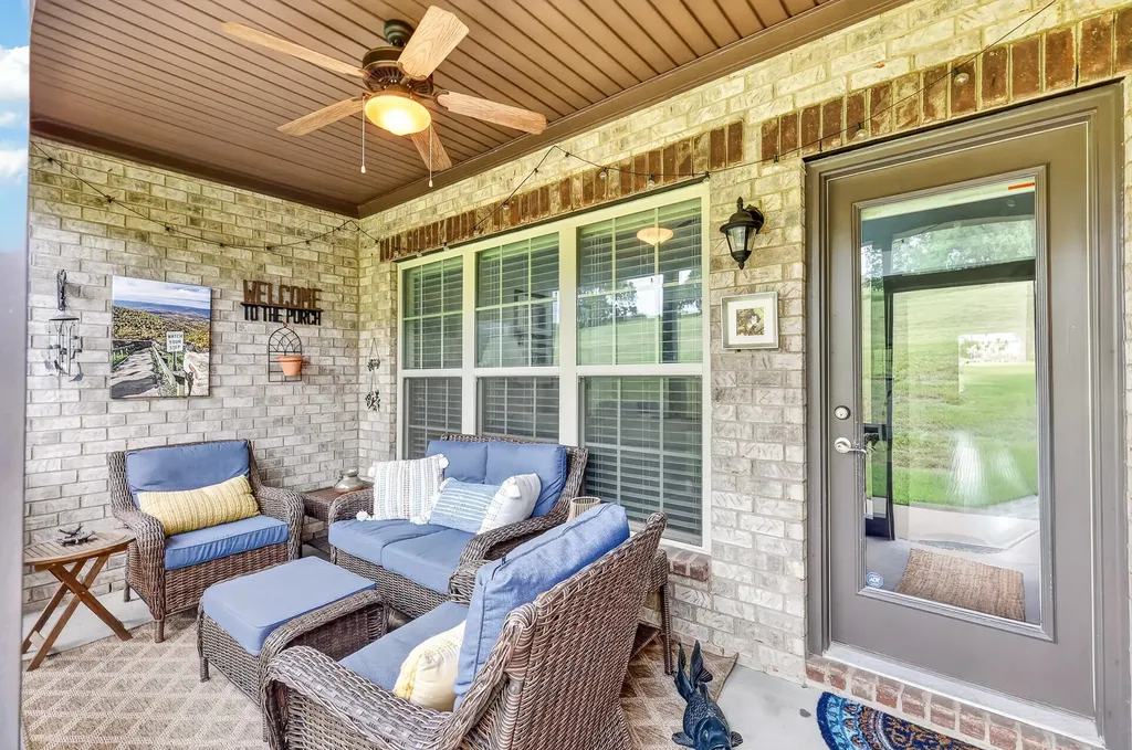179 Village Circle Lebanon TN 37087