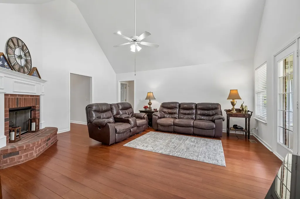 120 Callaway Court Murfreesboro TN 37127