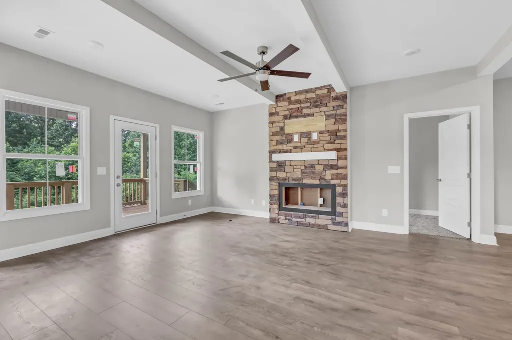 159 Leitrim Drive Clarksville TN 37042