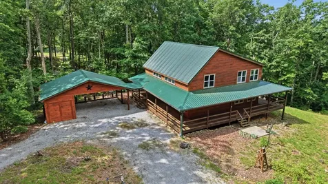 705 N Campbell Road Altamont TN 37301