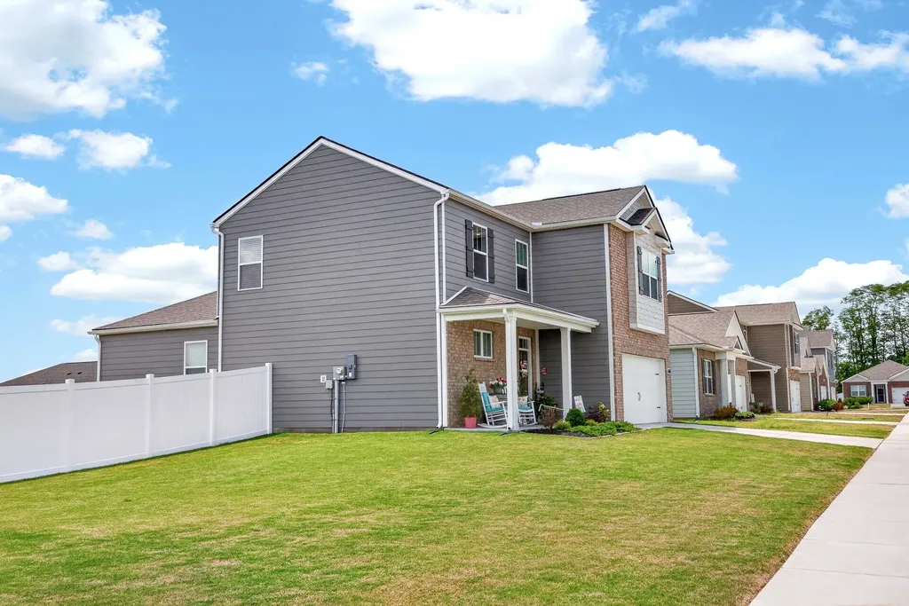 1608 Sparrow Lane Lebanon TN 37087