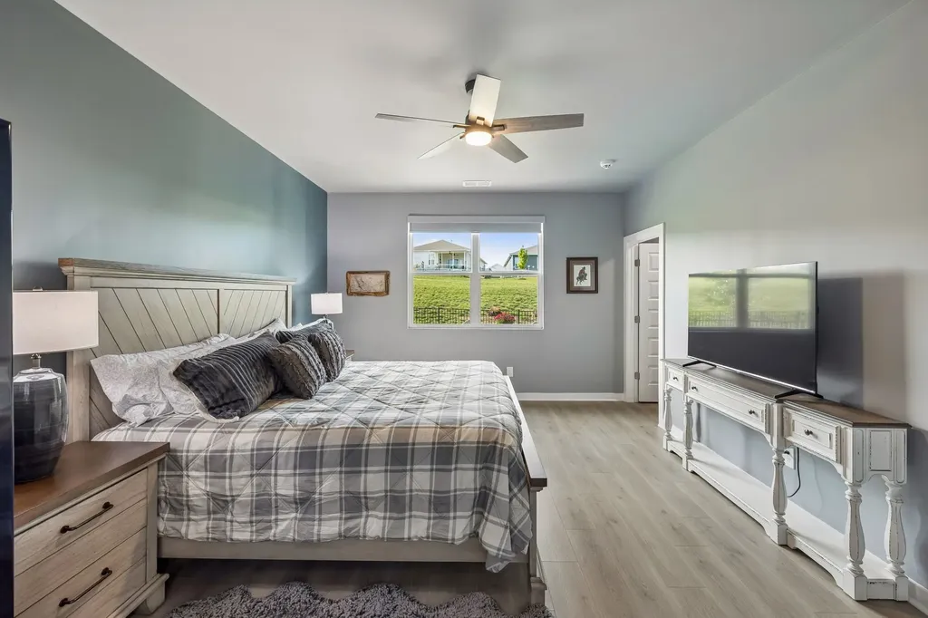 1140 Stoney Brook Pvt Bend Gallatin TN 37066