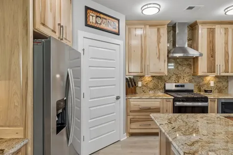 1140 Stoney Brook Pvt Bend Gallatin TN 37066