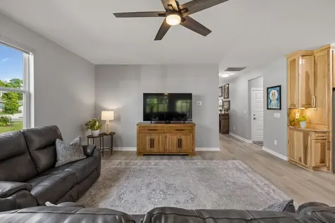 1140 Stoney Brook Pvt Bend Gallatin TN 37066