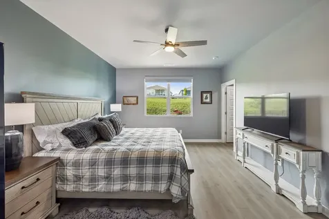 1140 Stoney Brook Pvt Bend Gallatin TN 37066