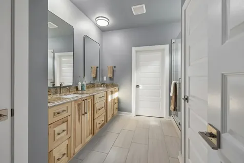 1140 Stoney Brook Pvt Bend Gallatin TN 37066