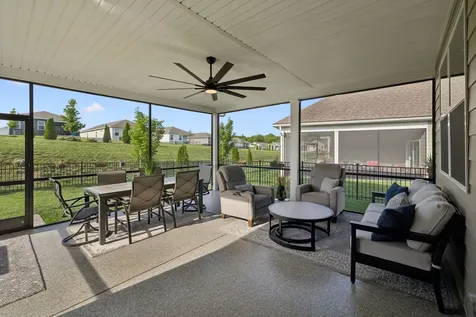 1140 Stoney Brook Pvt Bend Gallatin TN 37066