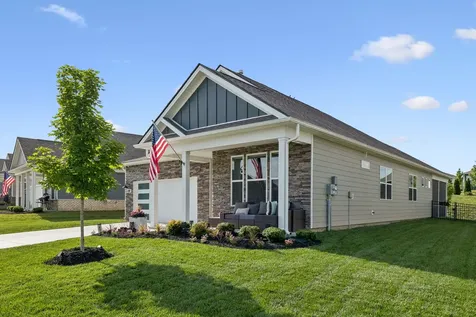 1140 Stoney Brook Pvt Bend Gallatin TN 37066