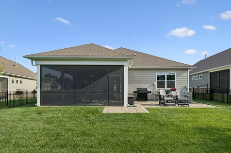 1140 Stoney Brook Pvt Bend Gallatin TN 37066