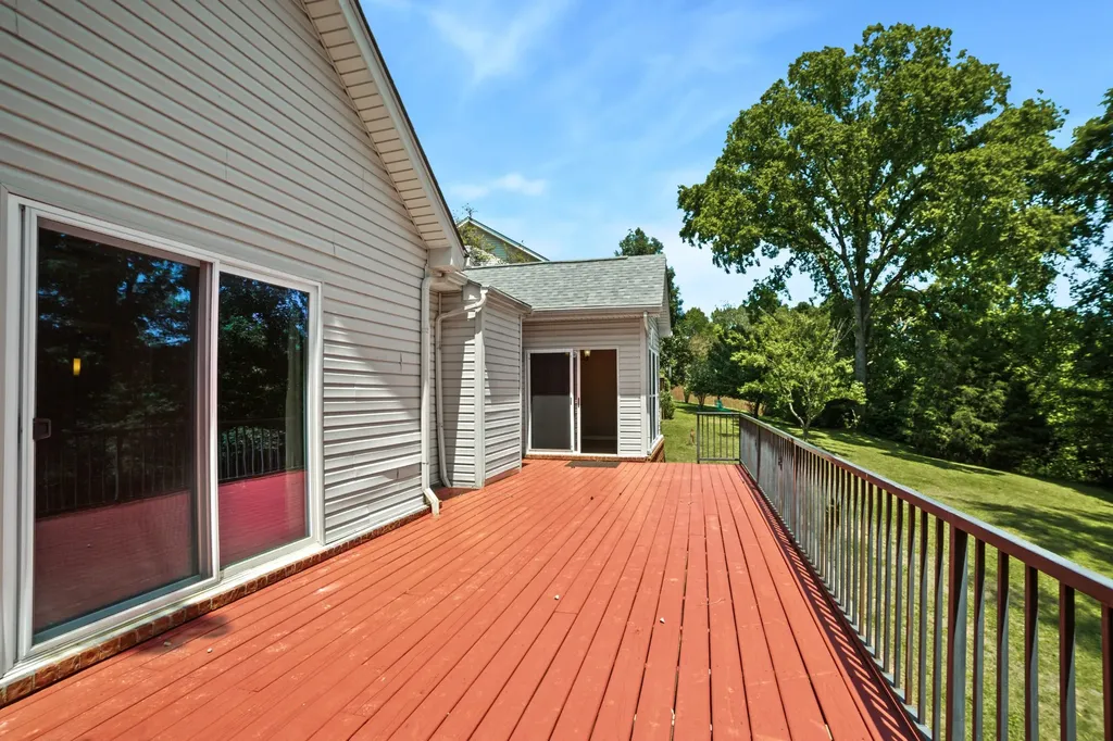 2104 Christina Court Hermitage TN 37076