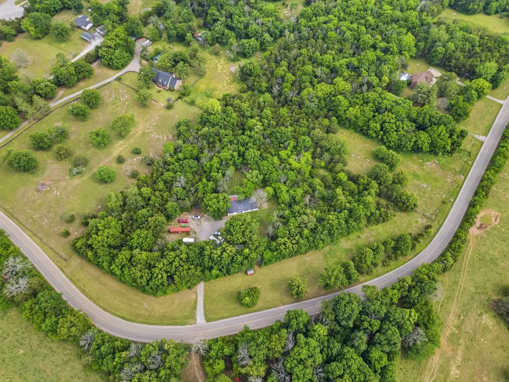 2650 Flat Woods Road Lebanon TN 37090