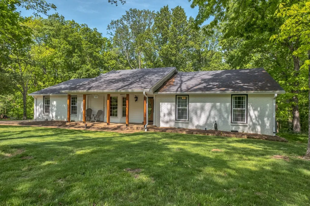 7183 Lama Terra Drive Goodlettsville TN 37072