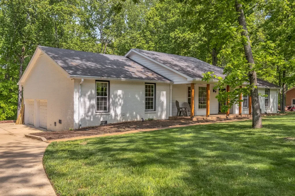 7183 Lama Terra Drive Goodlettsville TN 37072