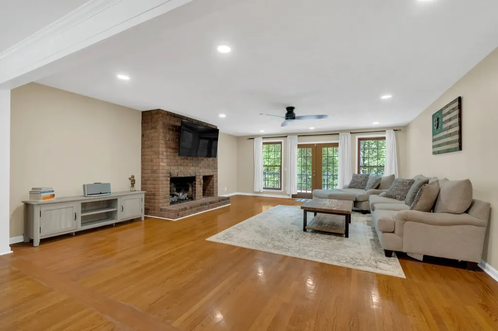 7183 Lama Terra Drive Goodlettsville TN 37072