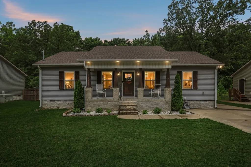 1546 S Spring Street Manchester TN 37355