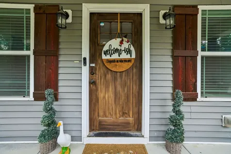 1546 S Spring Street Manchester TN 37355