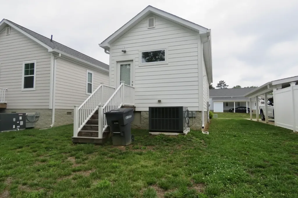 340 Hemlock Circle Cookeville TN 38501