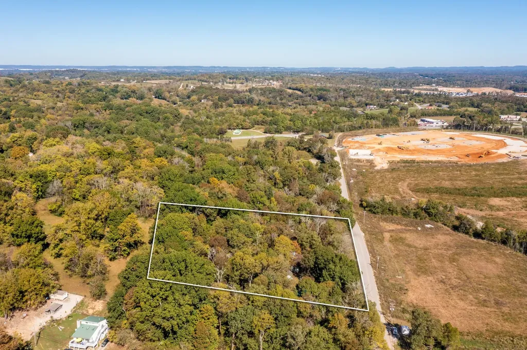 1468 Rock Springs Road Columbia TN 38401