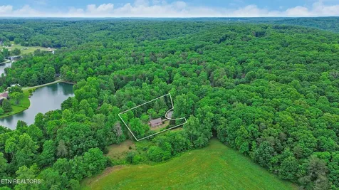 89 Crockett Circle Crossville TN 38572