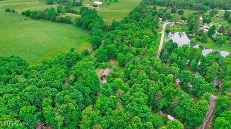89 Crockett Circle Crossville TN 38572