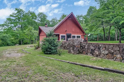 89 Crockett Circle Crossville TN 38572