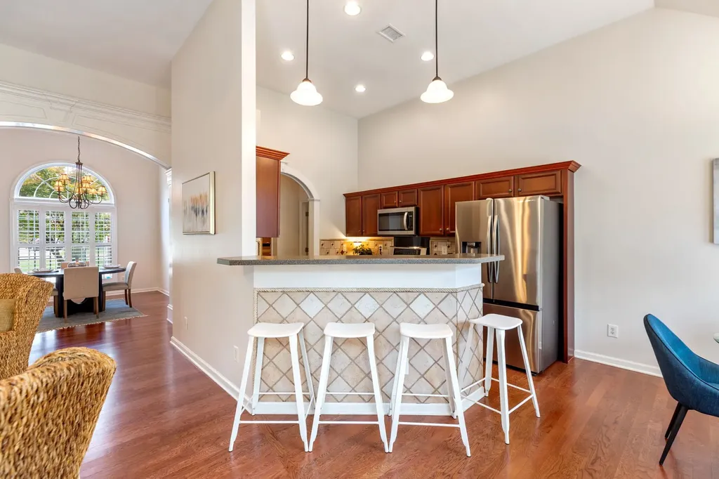 1077 Nealcrest Circle Spring Hill TN 37174