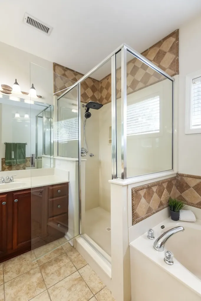 1077 Nealcrest Circle Spring Hill TN 37174