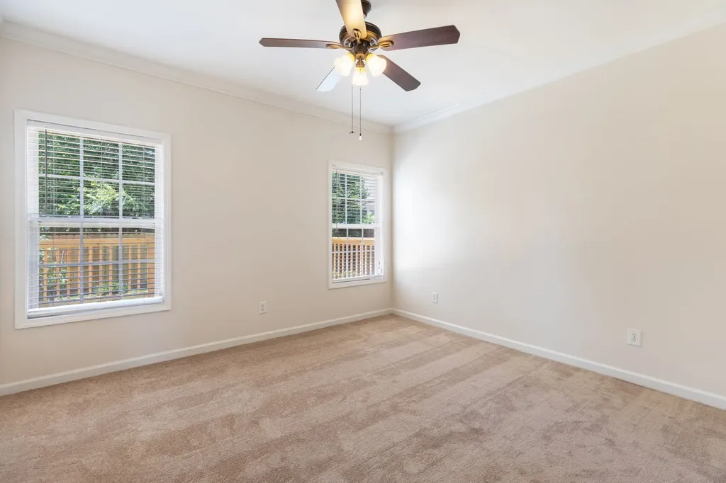 1077 Nealcrest Circle Spring Hill TN 37174